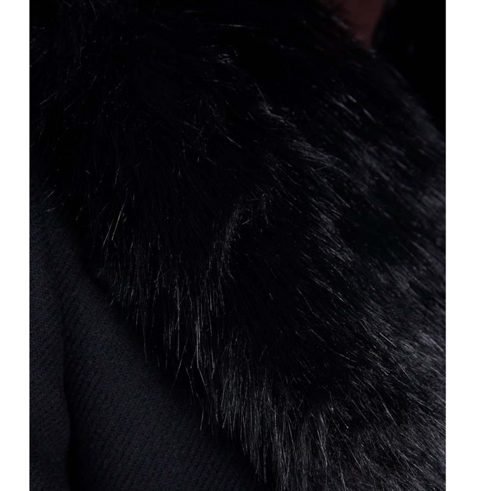 LAST 1!🔥ZARA COAT WITH FAUX FUR COLLAR - Picture 12 of 12